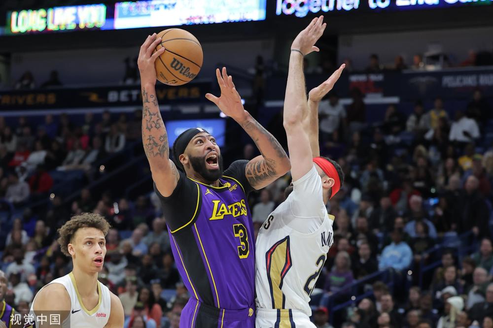 番角逐中显 番角逐中显